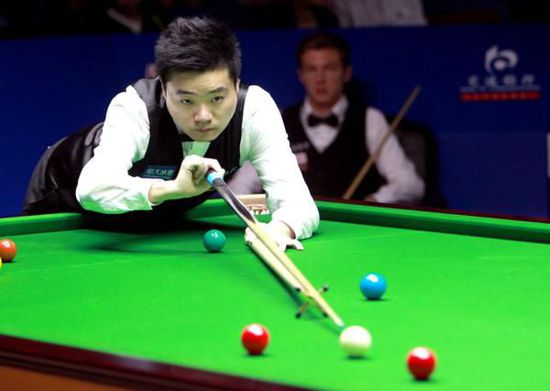 断和前瞻性 断和前瞻性