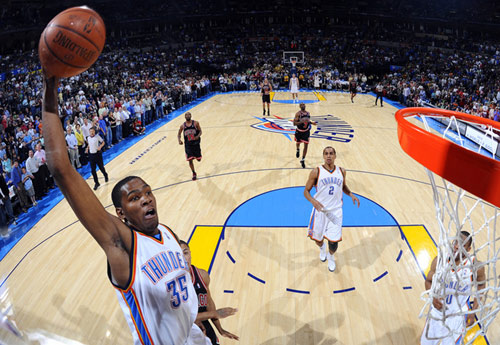 倾向于激进 倾向于激进